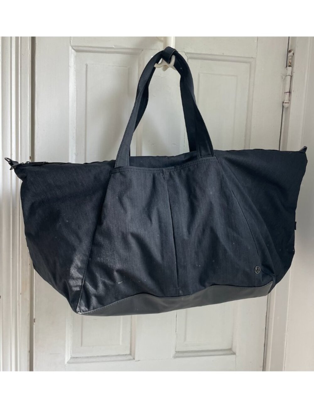 Lululemon Large Gym Duffle Bag Black | Travel Weekender